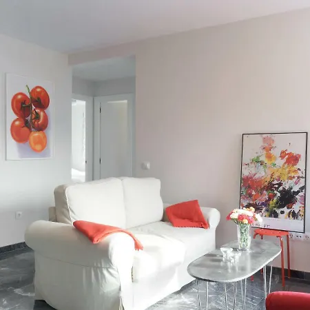 Plaza De Flores By Interhome *